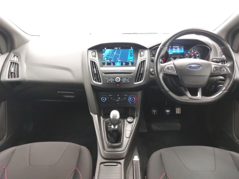 Used Ford Focus 2017 for sale - 77281504: Photo 2