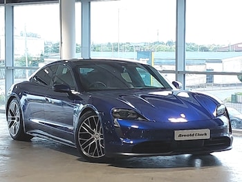 Used Porsche Taycan 2021 for sale - 76233479: Photo