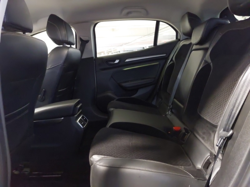 Used Renault Megane 2017 for sale - 77289933: Photo 6