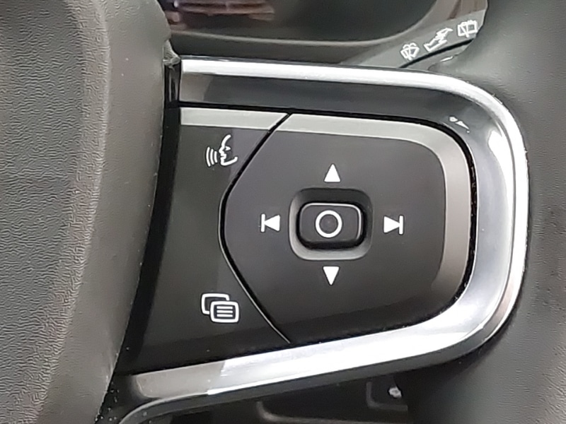 Used Volvo XC40 2024 for sale - 75988877: Photo 14