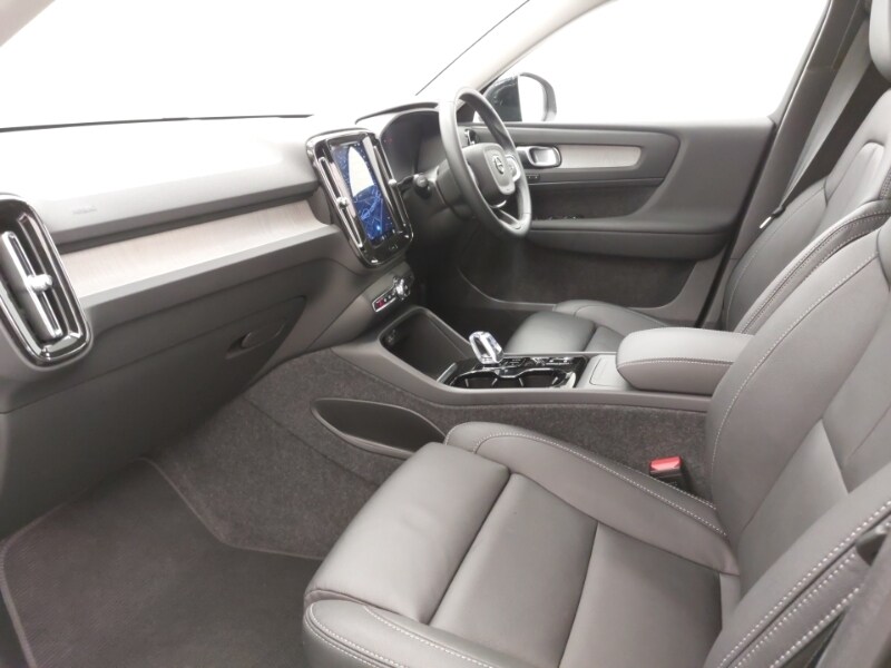 Used Volvo XC40 2024 for sale - 75988877: Photo 5