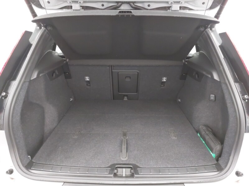 Used Volvo XC40 2024 for sale - 75988877: Photo 8