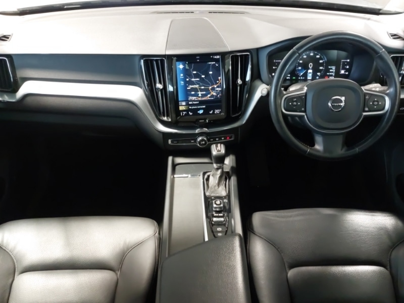 Used Volvo XC60 2018 for sale - 77664014: Photo 2