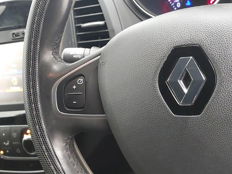 Used Renault Captur 2017 for sale - 77008763: Photo 11