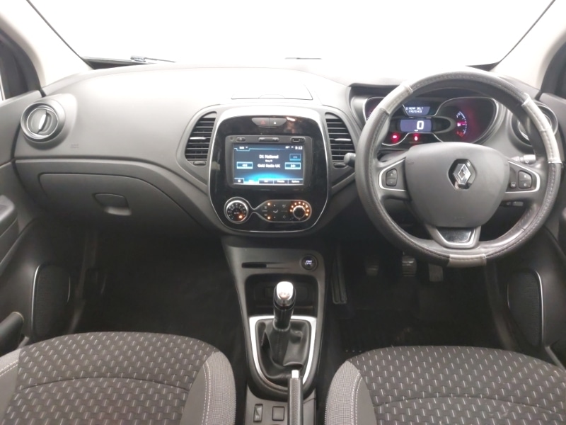 Used Renault Captur 2017 for sale - 77008763: Photo 2