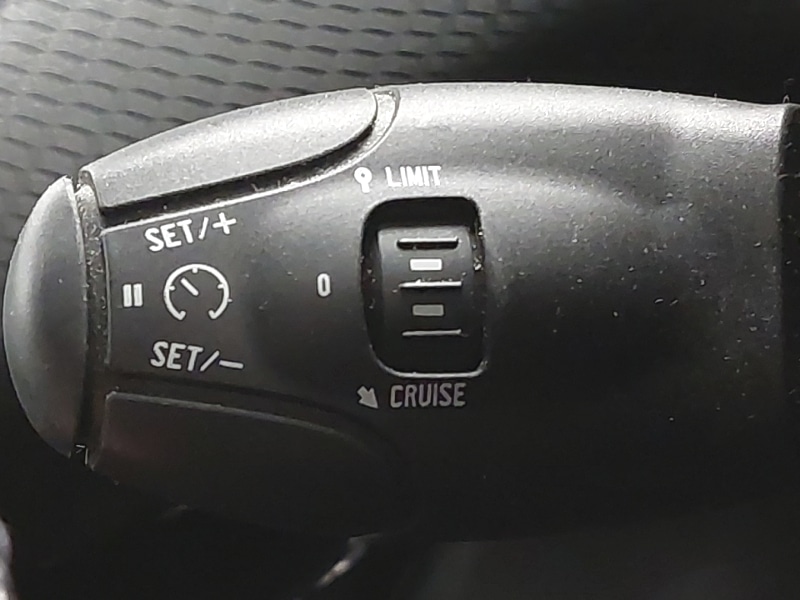 Used Peugeot 2008 2016 for sale - 76397533: Photo 15