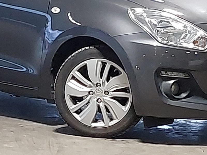 Used Suzuki Swift 2018 for sale - 77472166: Photo 9