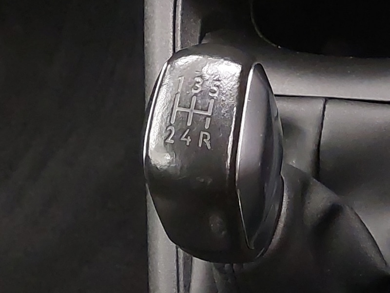 Used Peugeot 208 2015 for sale - 76343542: Photo 17
