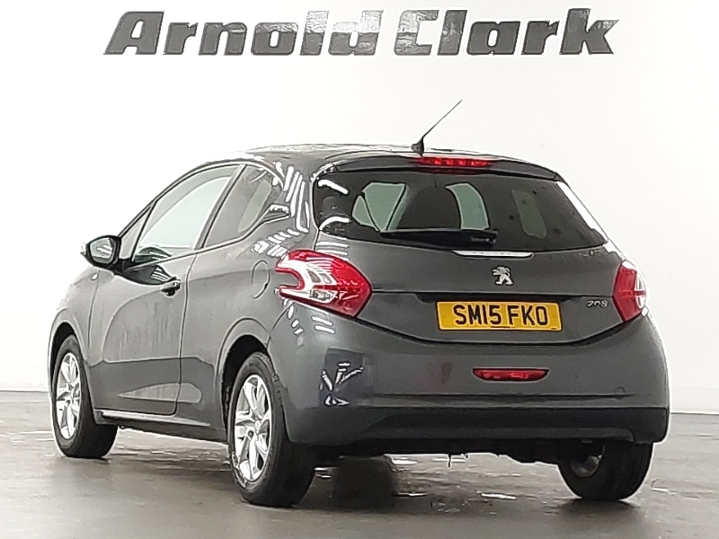 Used Peugeot 208 2015 for sale - 76343542: Photo 3