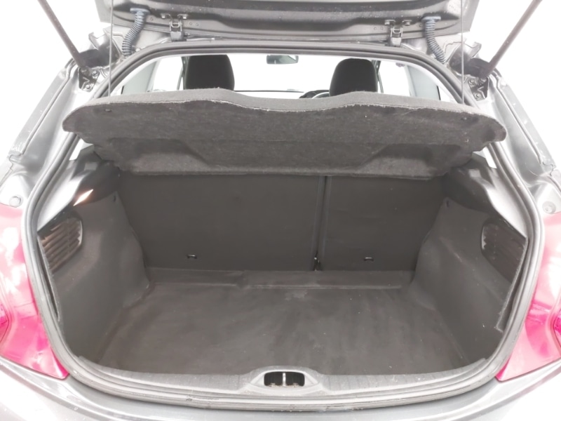 Used Peugeot 208 2015 for sale - 76343542: Photo 8
