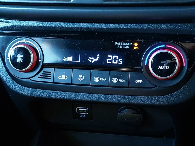 Used Hyundai i10 2022 for sale - 76651620: Photo 13