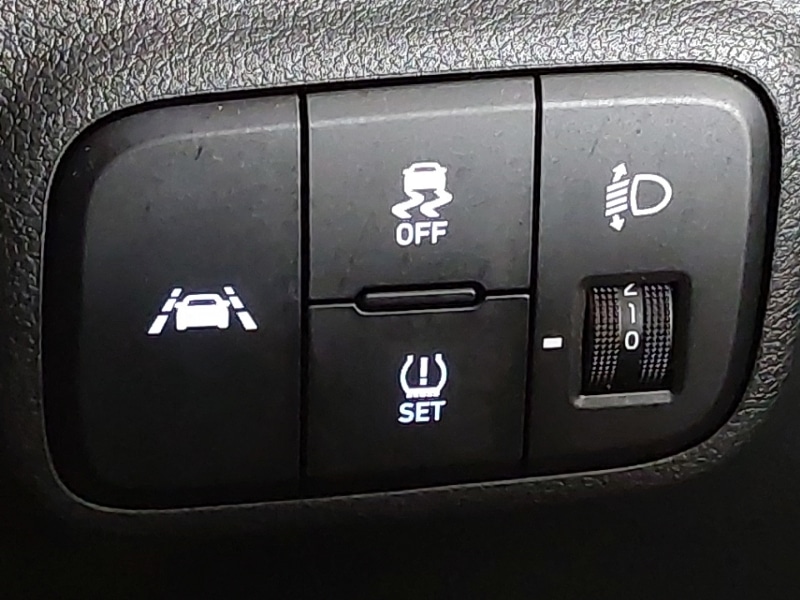 Used Hyundai i10 2022 for sale - 76651620: Photo 18