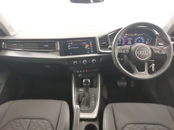Used Audi A1 2020 for sale - 76130171: Photo 2