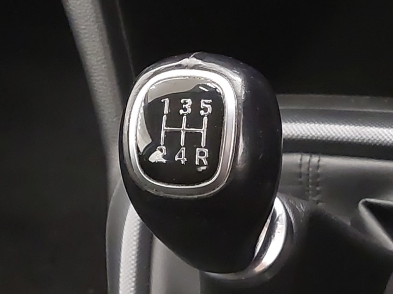 Used Hyundai i10 2019 for sale - 76571624: Photo 17