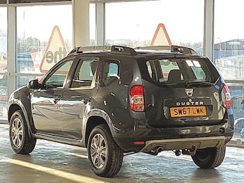 Used Dacia Duster 2018 for sale - 77105486: Photo