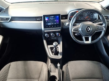 Used Renault Clio 2020 for sale - 78355277: Photo