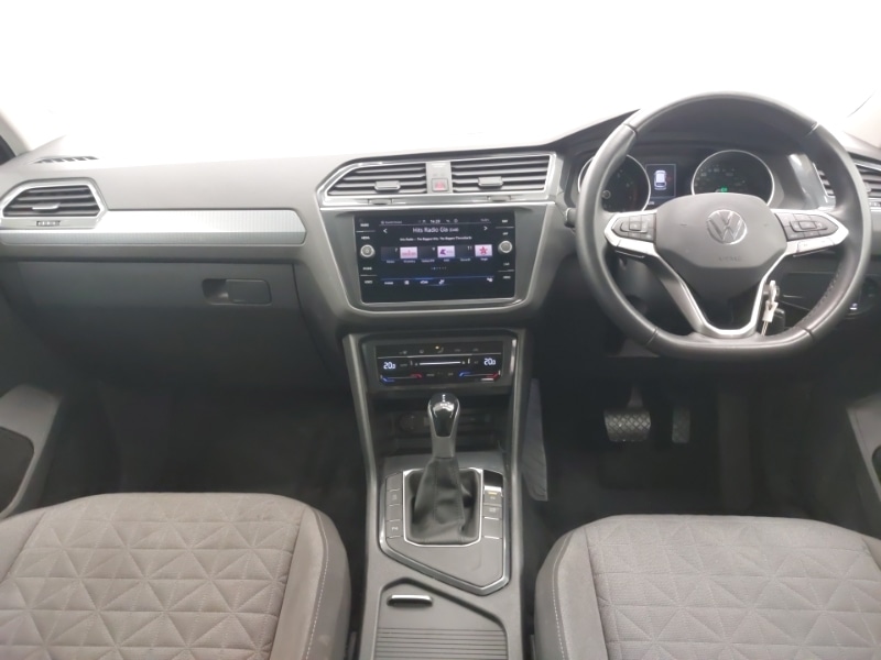 Used Volkswagen Tiguan 2021 for sale - 77289940: Photo 2