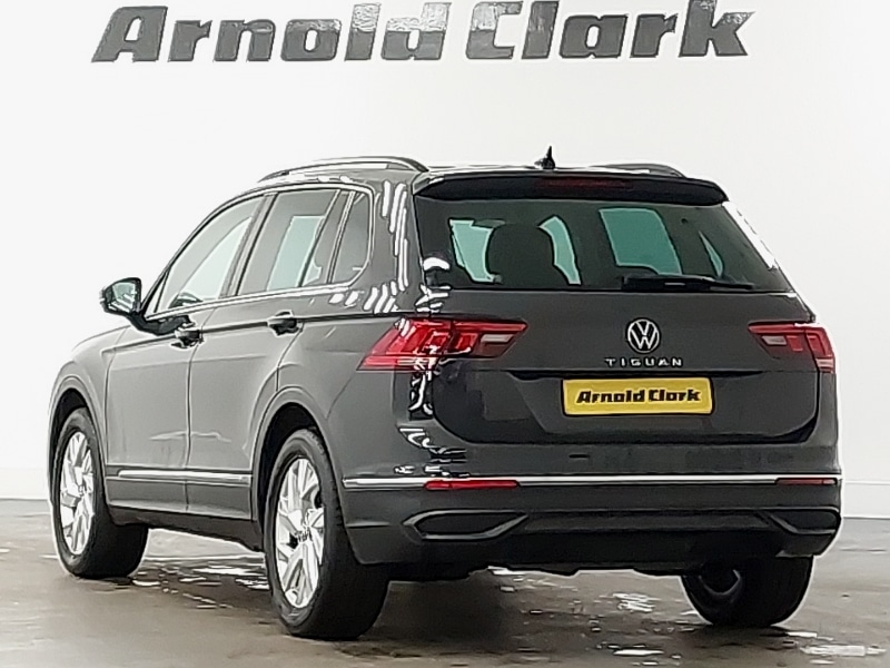 Used Volkswagen Tiguan 2021 for sale - 77289940: Photo 3