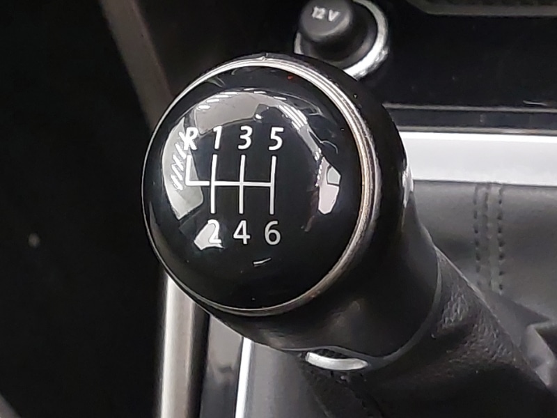 Used Volkswagen T-Roc 2018 for sale - 77466682: Photo 16