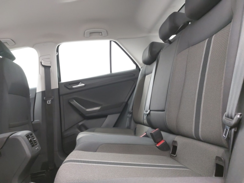 Used Volkswagen T-Roc 2018 for sale - 77466682: Photo 6