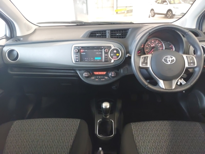 Used Toyota Yaris 2014 for sale - 76987356: Photo 2