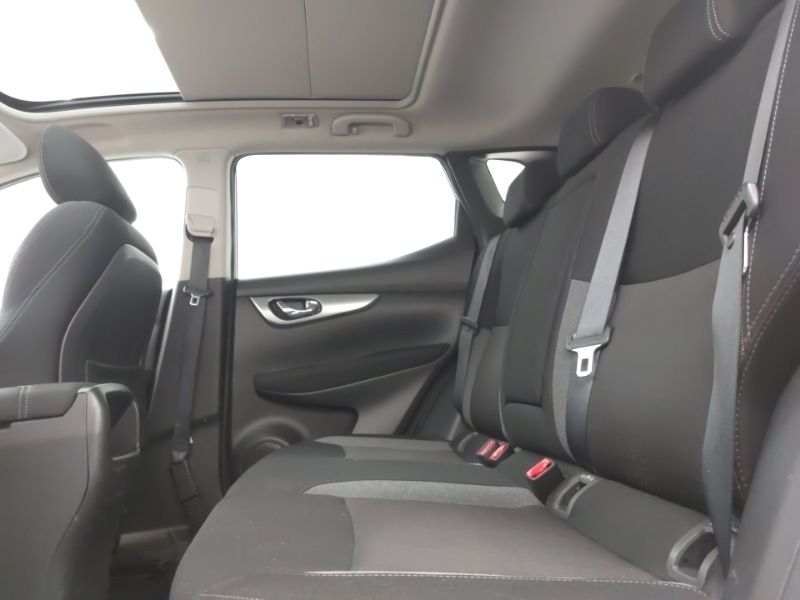 Used Nissan Qashqai 2017 for sale - 76880055: Photo 6