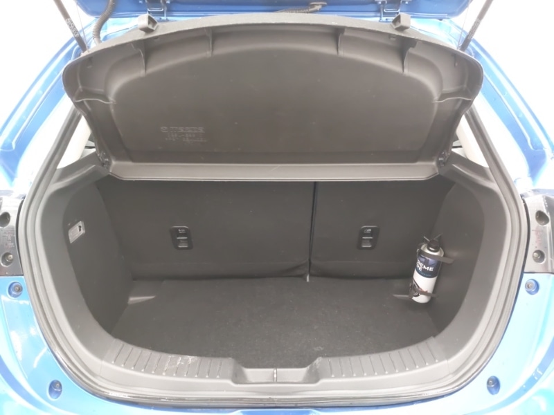 Used Mazda Mazda2 2016 for sale - 76651589: Photo 8