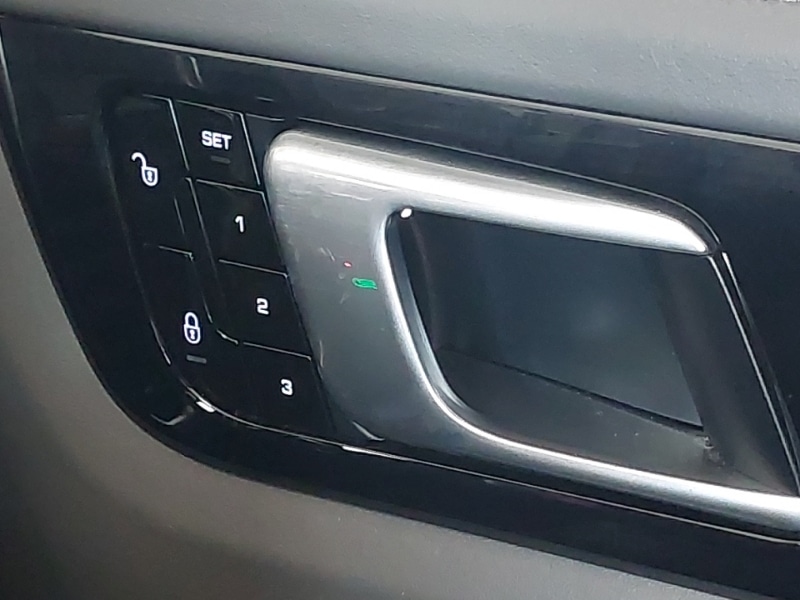 Used Porsche Cayenne 2018 for sale - 78169719: Photo 15