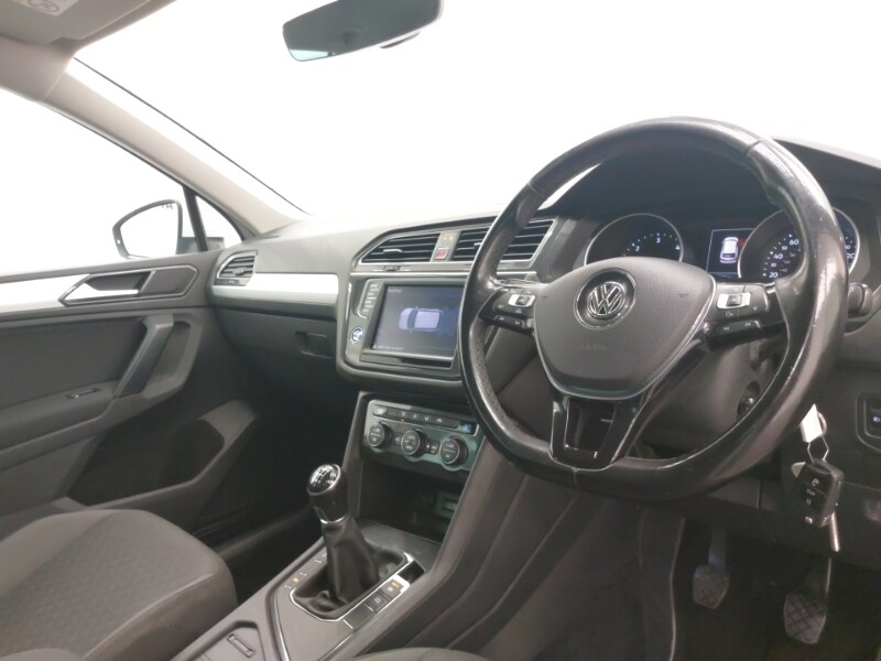 Used Volkswagen Tiguan 2017 for sale - 77491517: Photo 18