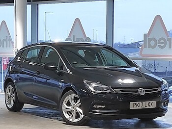 Used Vauxhall Astra 2017 for sale - 77371132: Photo
