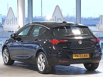 Used Vauxhall Astra 2017 for sale - 77371132: Photo