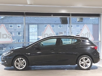 Used Vauxhall Astra 2017 for sale - 77371132: Photo