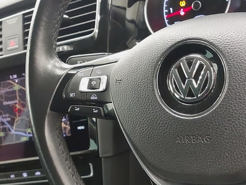 Used Volkswagen Golf 2017 for sale - 77189733: Photo 11