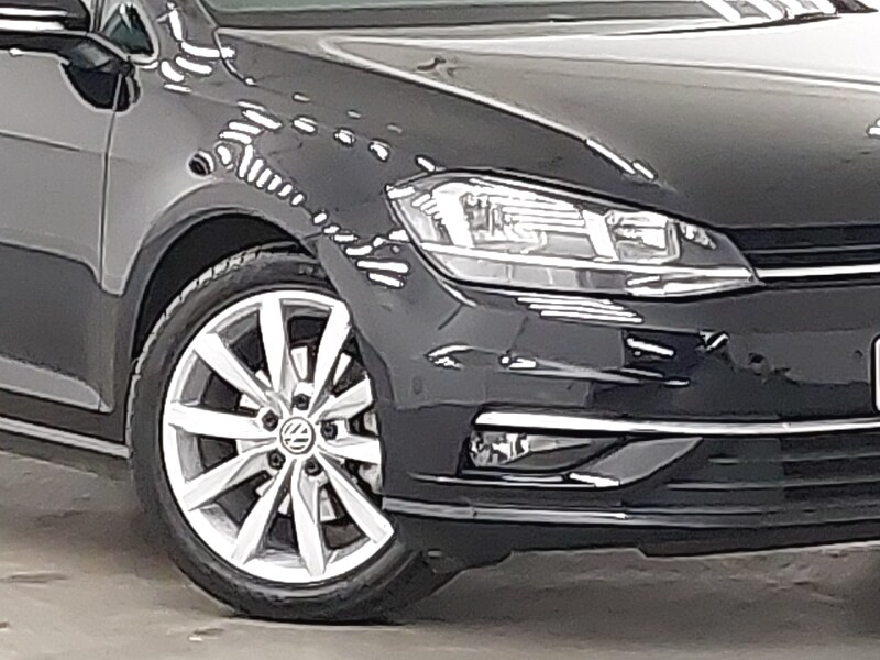 Used Volkswagen Golf 2017 for sale - 77189733: Photo 9