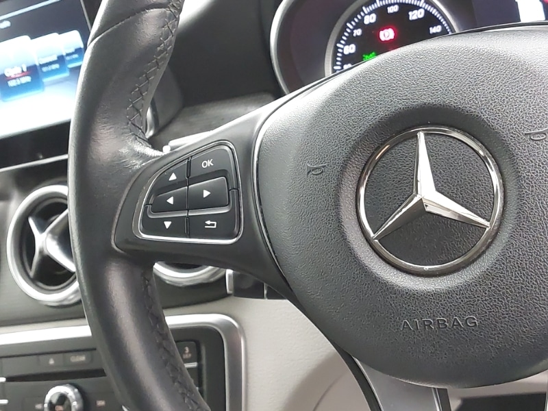 Used Mercedes-Benz GLA 2017 for sale - 76533113: Photo 11