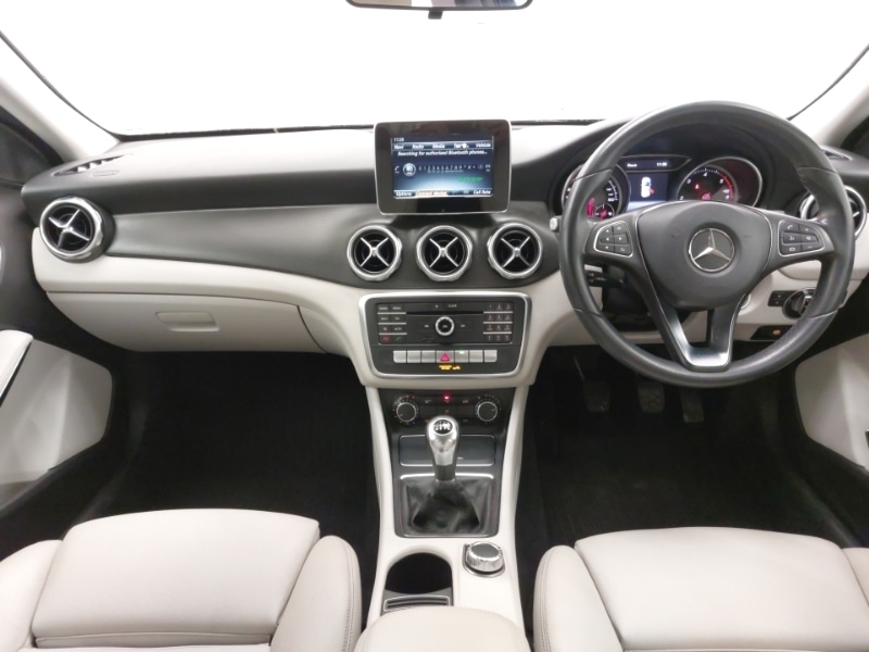 Used Mercedes-Benz GLA 2017 for sale - 76533113: Photo 2