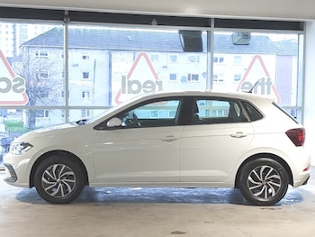 Used Volkswagen Polo 2023 for sale - 77475909: Photo