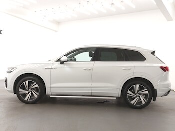 Used Volkswagen Touareg 2018 for sale - 75146908: Photo