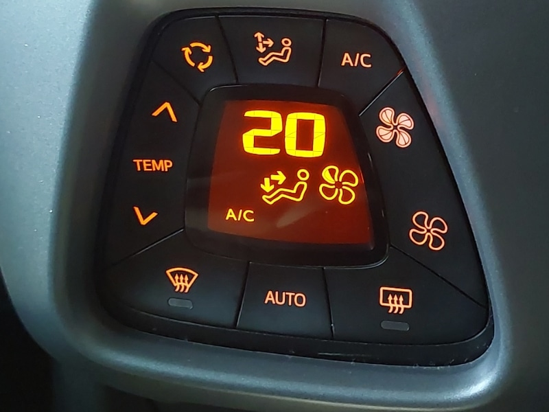 Used Toyota AYGO 2018 for sale - 76397539: Photo 13