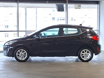 Used Ford Fiesta 2018 for sale - 79291081: Photo