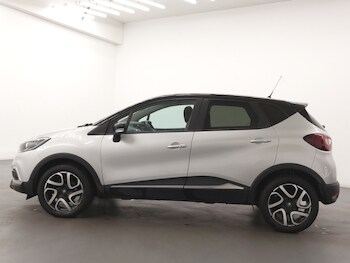 Used Renault Captur 2019 for sale - 76478720: Photo