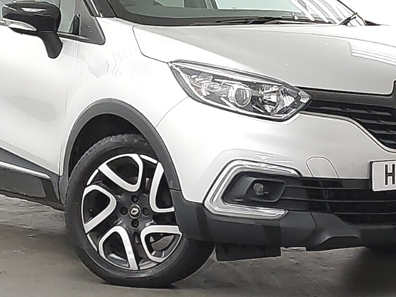 Used Renault Captur 2019 for sale - 76478720: Photo 9