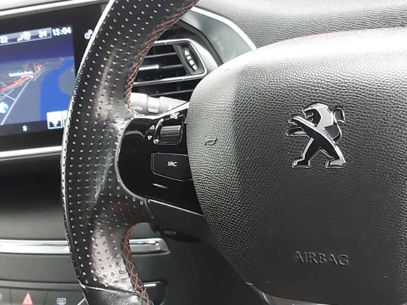 Used Peugeot 308 2017 for sale - 76383902: Photo 11