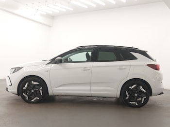 Used Vauxhall Grandland 2023 for sale - 77352498: Photo