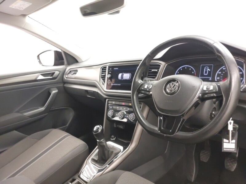 Used Volkswagen T-Roc 2018 for sale - 77635899: Photo 19