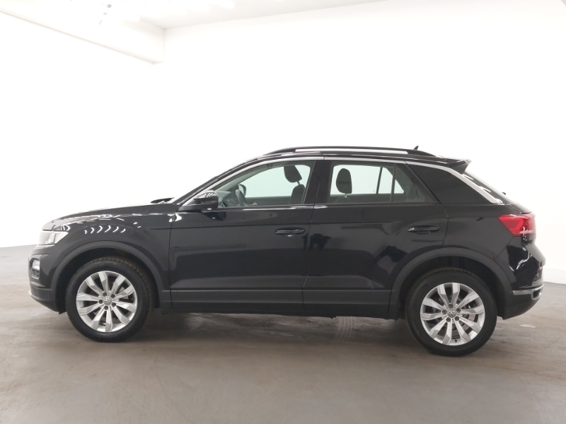 Used Volkswagen T-Roc 2018 for sale - 77635899: Photo 4