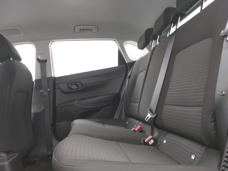 Used Hyundai i20 2023 for sale - 76233624: Photo 6
