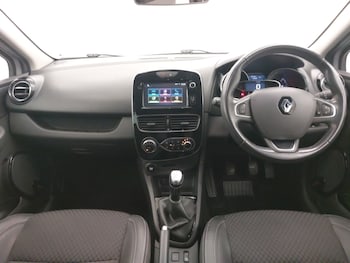 Used Renault Clio 2018 for sale - 78559665: Photo
