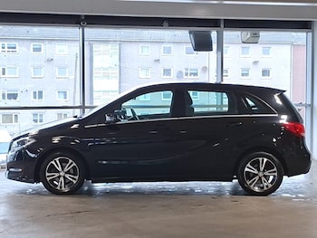 Used Mercedes-Benz B Class 2016 for sale - 79440184: Photo