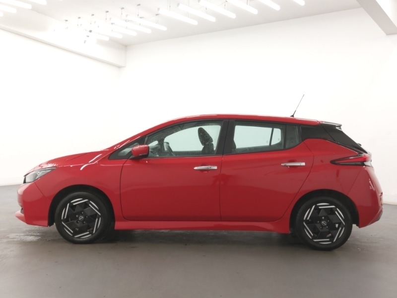 Used Nissan Leaf 2022 for sale - 76414537: Photo 4